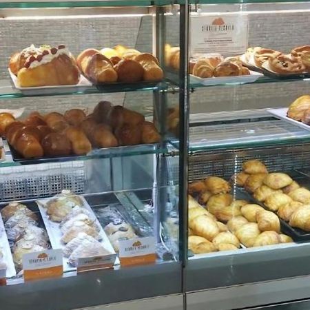 Metro Duomo B&B Неаполь Экстерьер фото